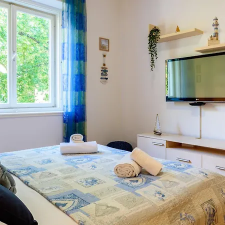 Apartmán Central 2 Bedroom, Free Private Parking Split